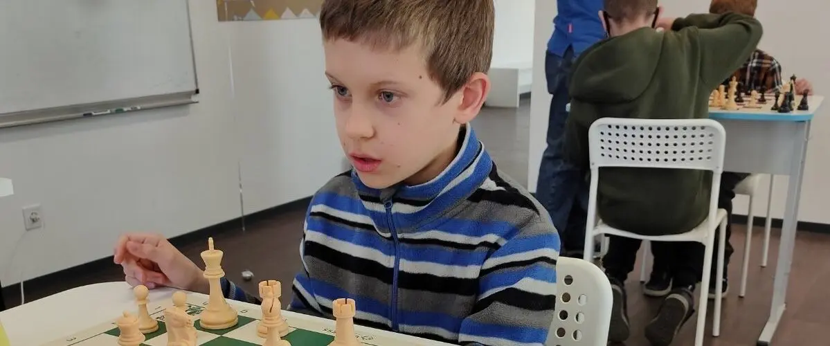 Sjakkspiller Maksym Dibrova 11 år fra Ukraina
