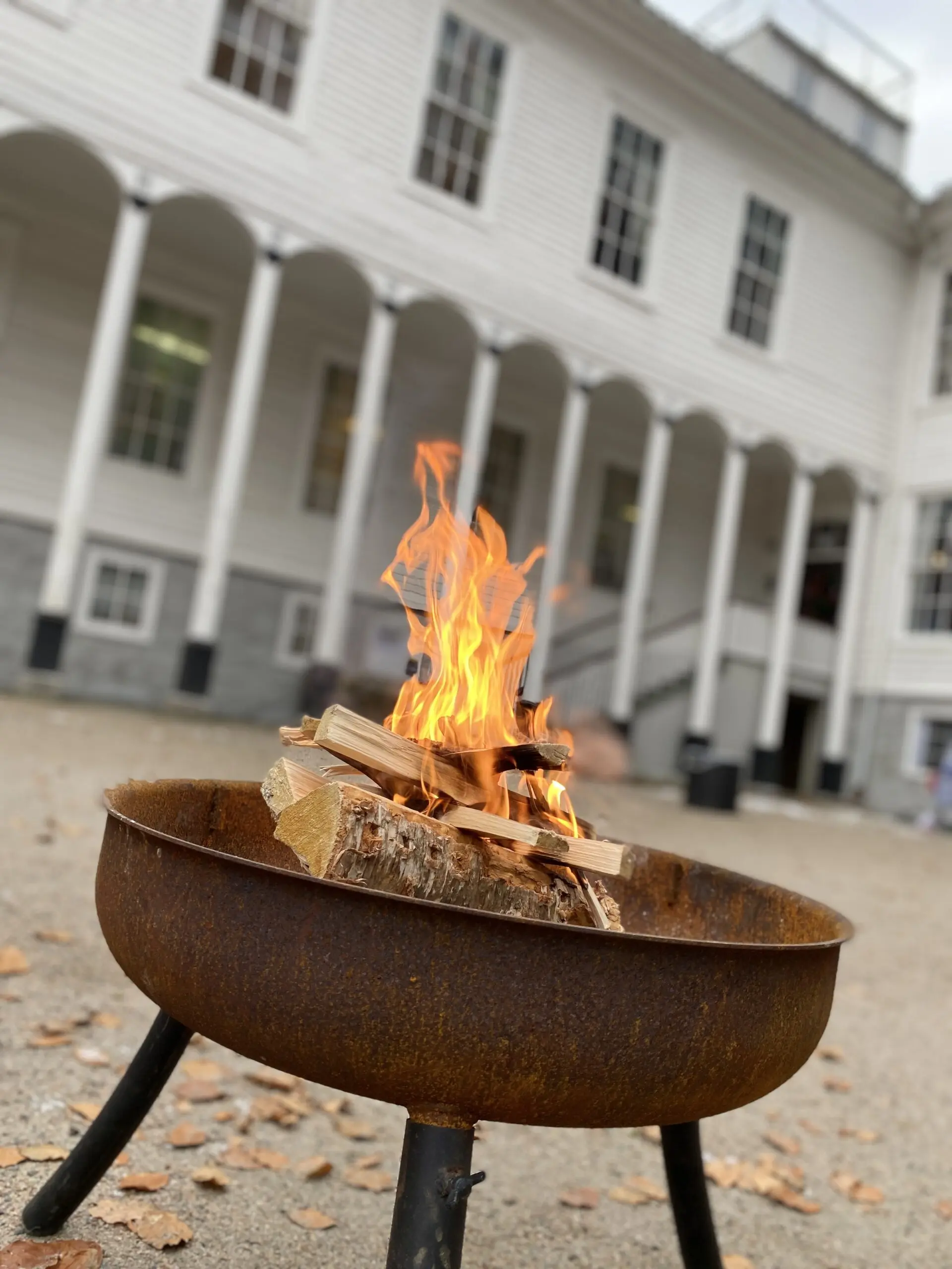 Bålpanne på Gimle Gård