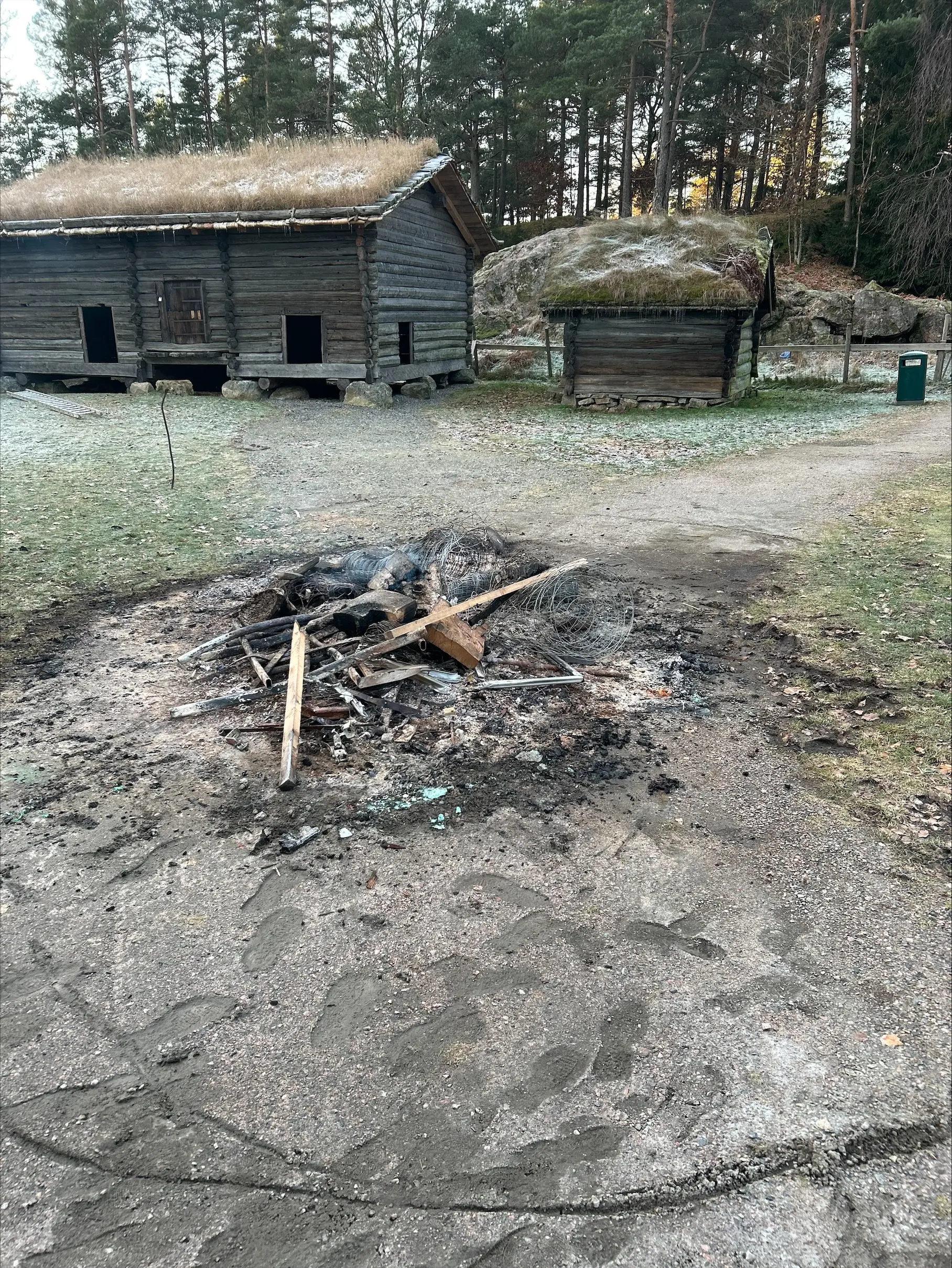 Rester etter bålet på Kristiansand museum.